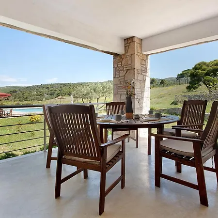 Wild Fig Retreat Thalassa And Loft